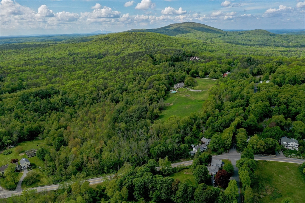 56 Hubbardston Rd Property Photo 1