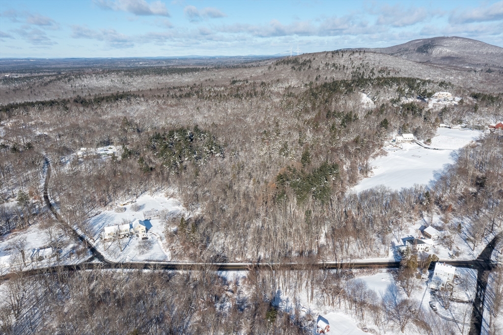 56 Hubbardston Rd Property Photo 2
