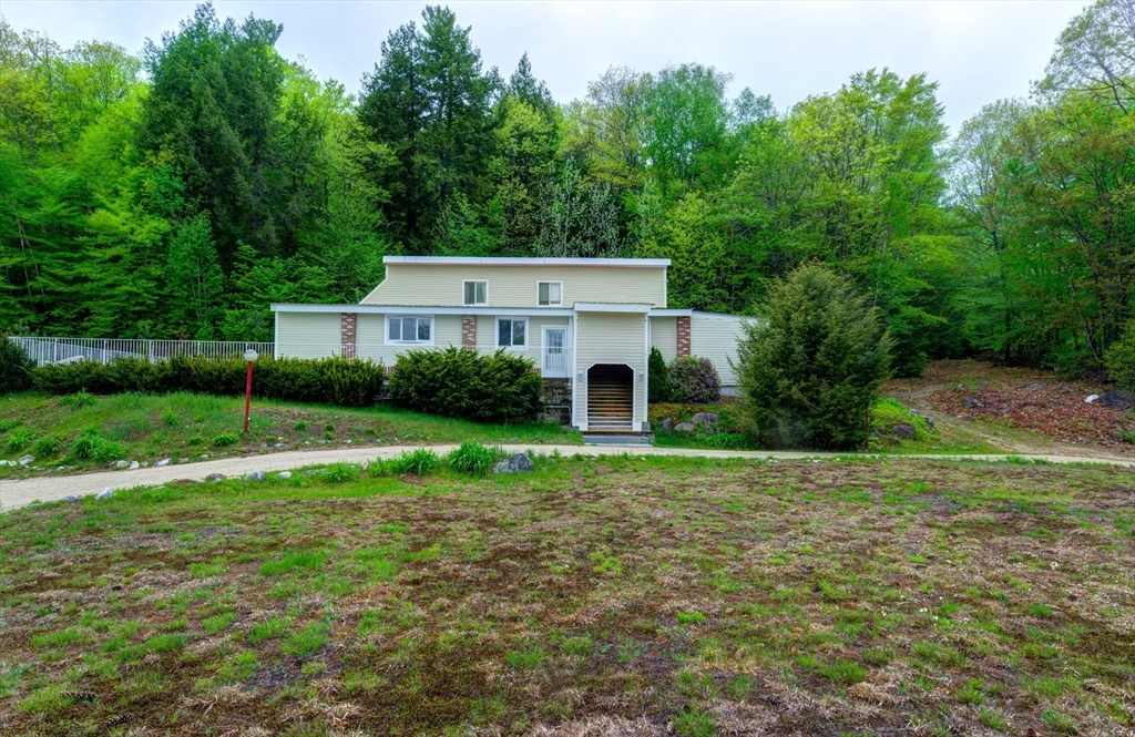 626 White Mountain Hwy Property Photo 1