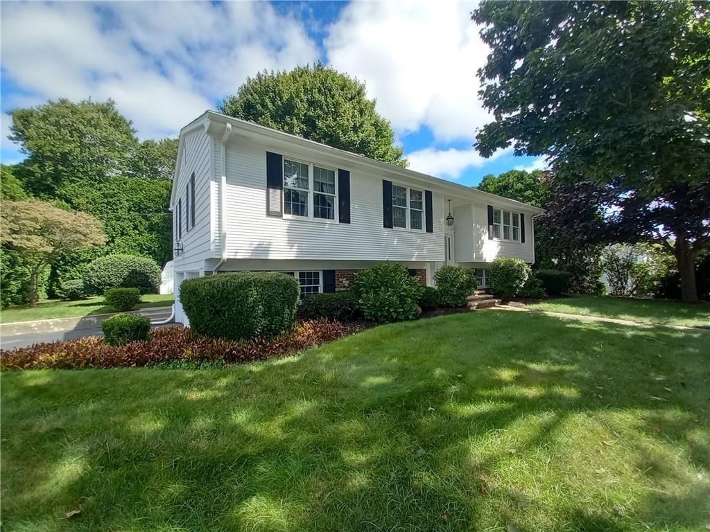 285 Kingstown Rd Property Photo 1