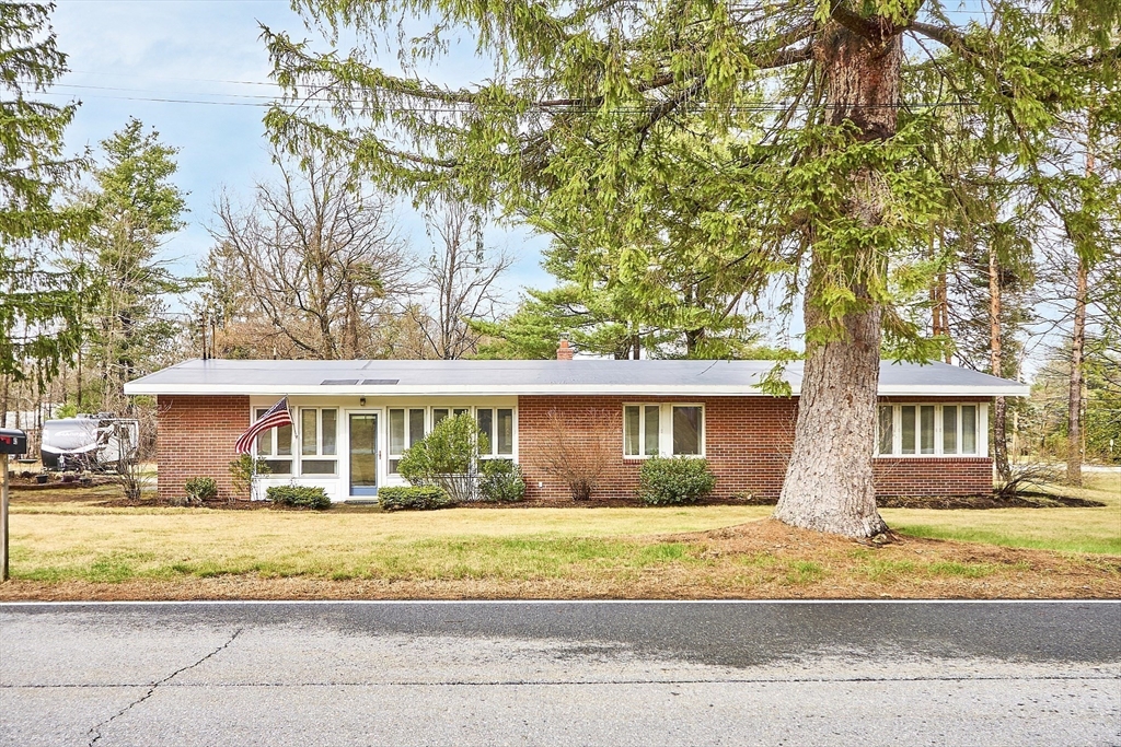 42 Walnut St Property Photo