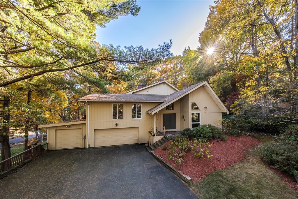 16 Bluejay Rd Property Photo 1