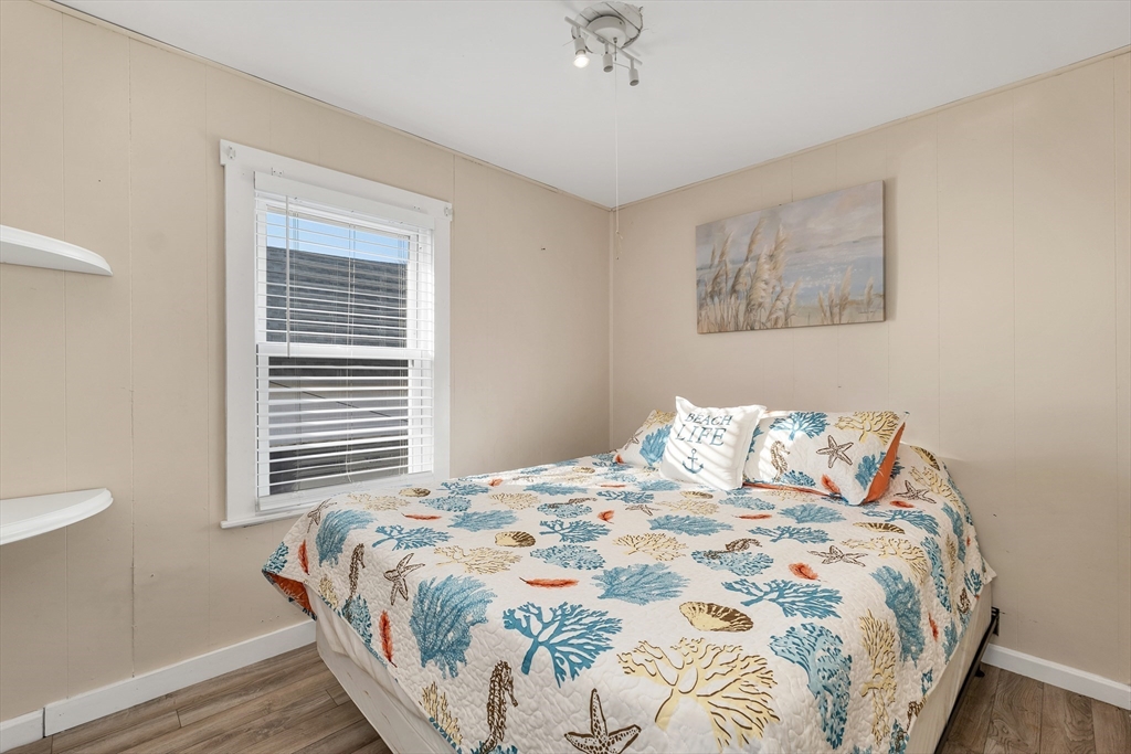 8 Island Path Property Photo 35