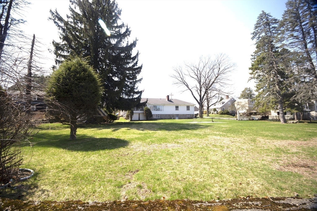 814-816 Neponset St Property Photo 9