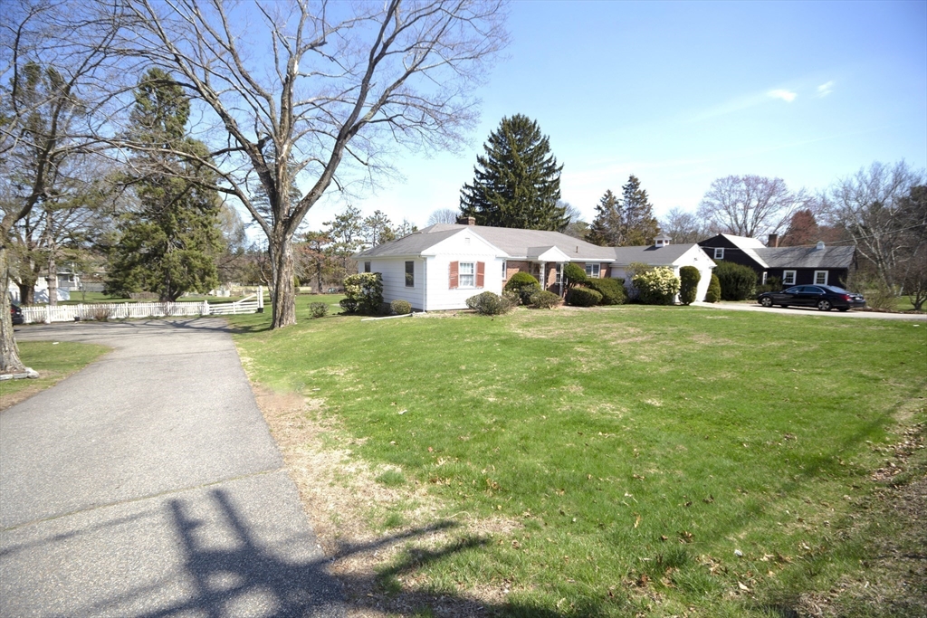 814-816 Neponset St Property Photo 14