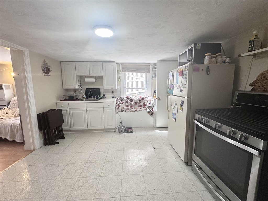 18 Webster # 2 Property Photo 1