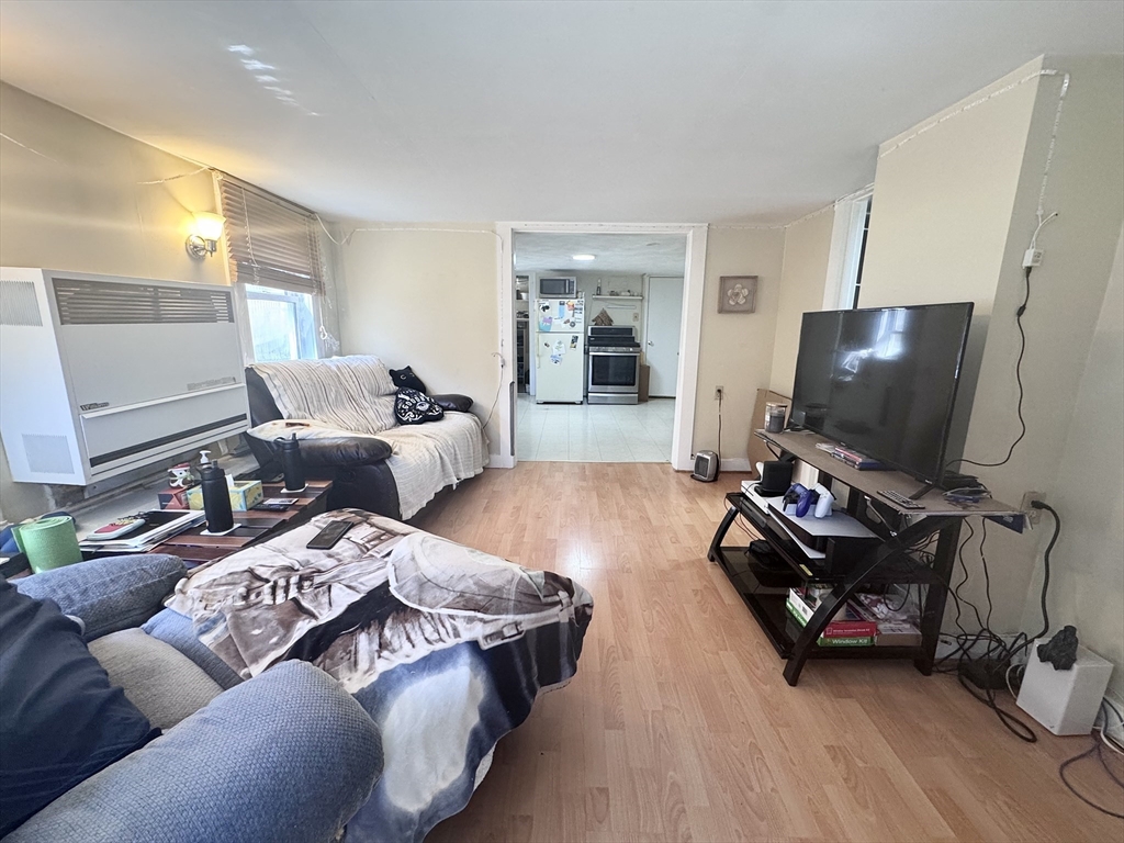 18 Webster # 2 Property Photo 6