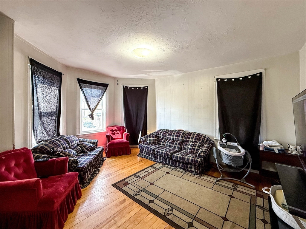 103 Hamilton St Property Photo 10