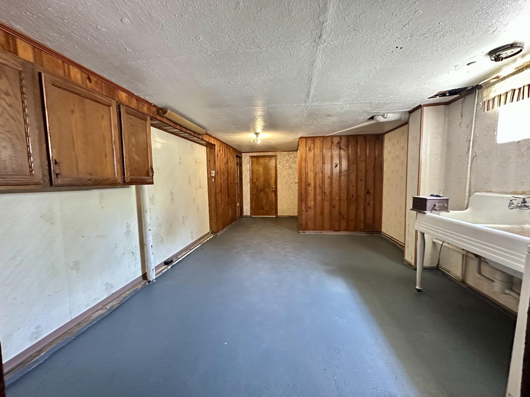 137 Carroll St Property Photo 18