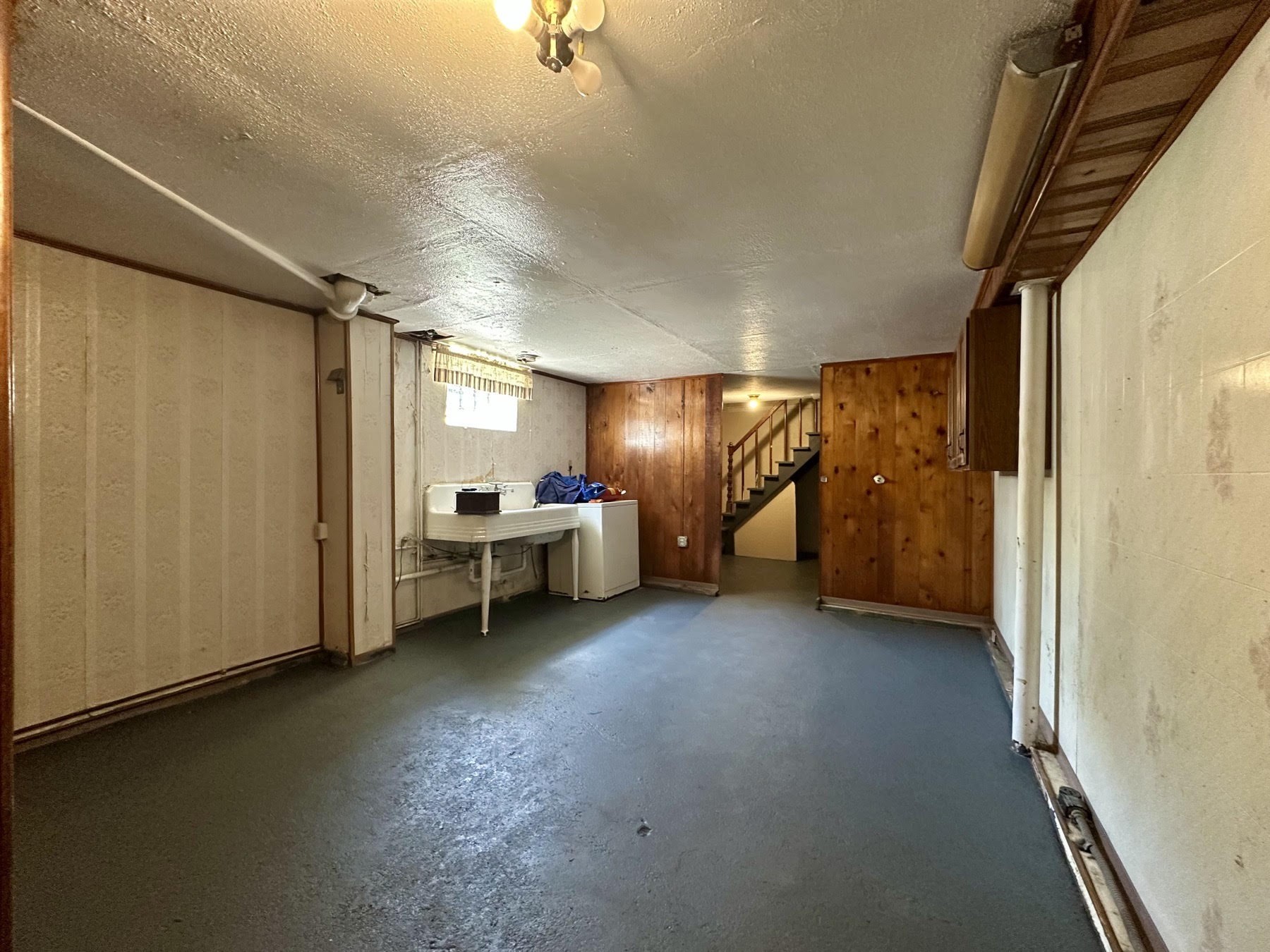 137 Carroll St Property Photo 19