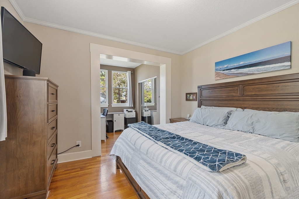 33 Auman St Property Photo 32