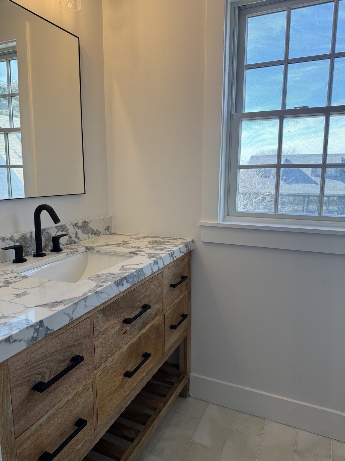 8 Sconset Ave Property Photo 21