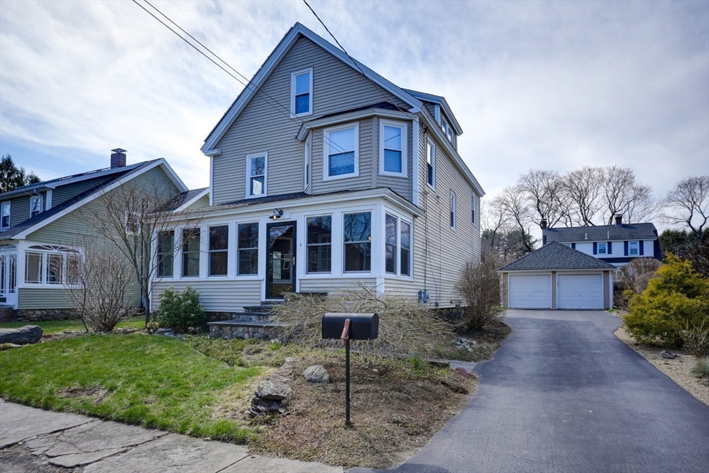 3 Bent Ave Property Photo 1