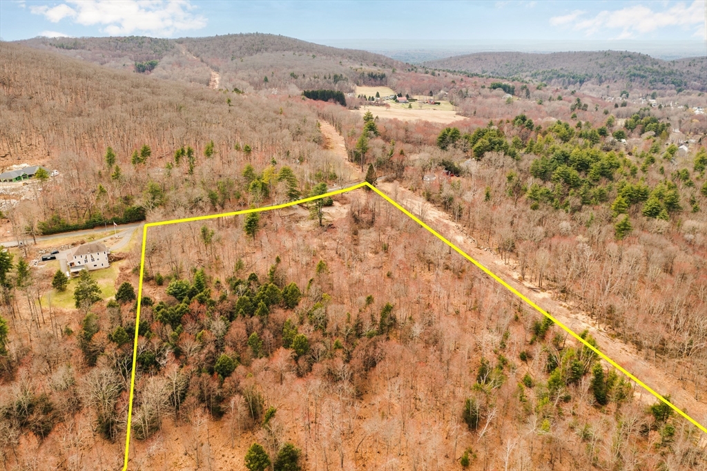 179 Chapin Rd Property Photo 5