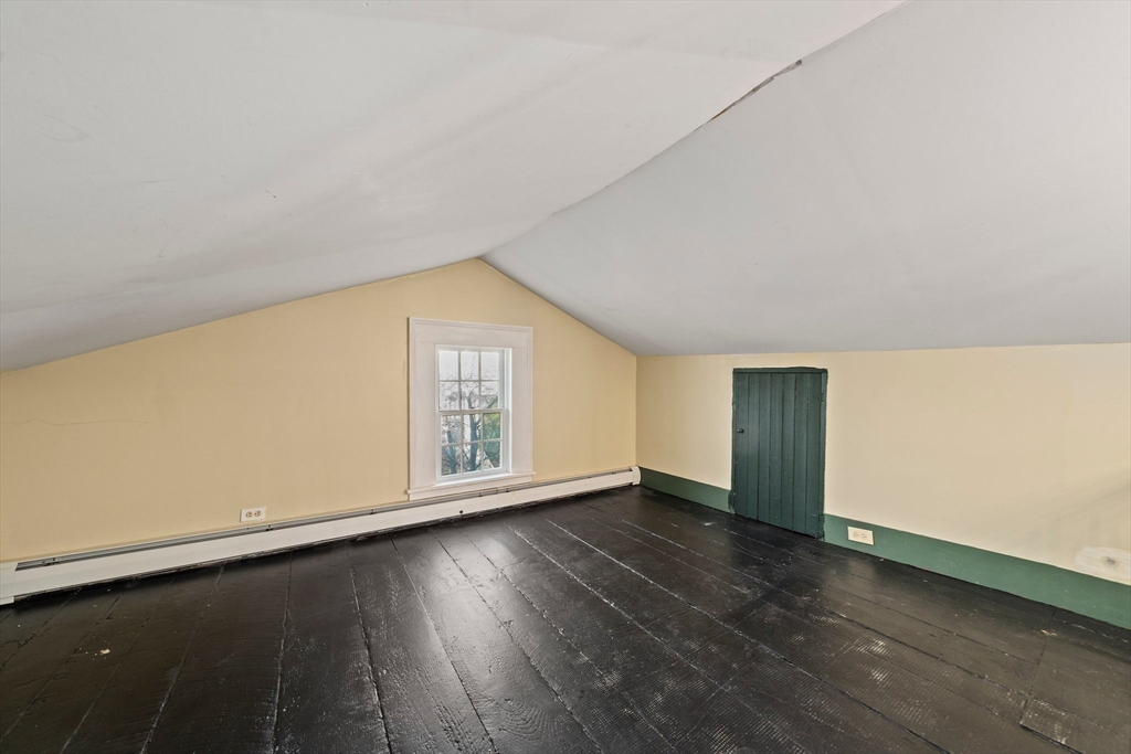 373 N Franklin St Property Photo 29