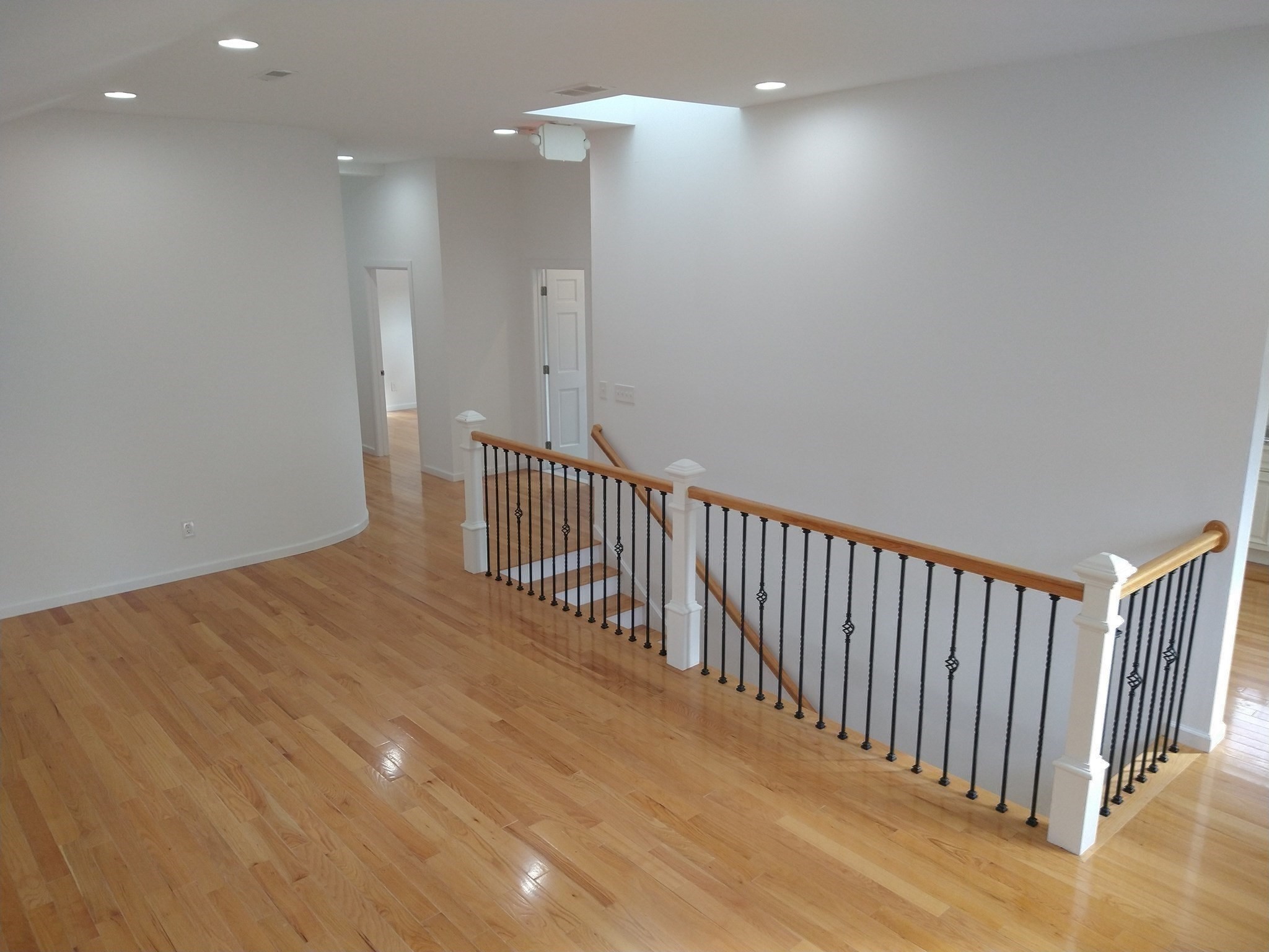 26 Russell St # B Property Photo 11