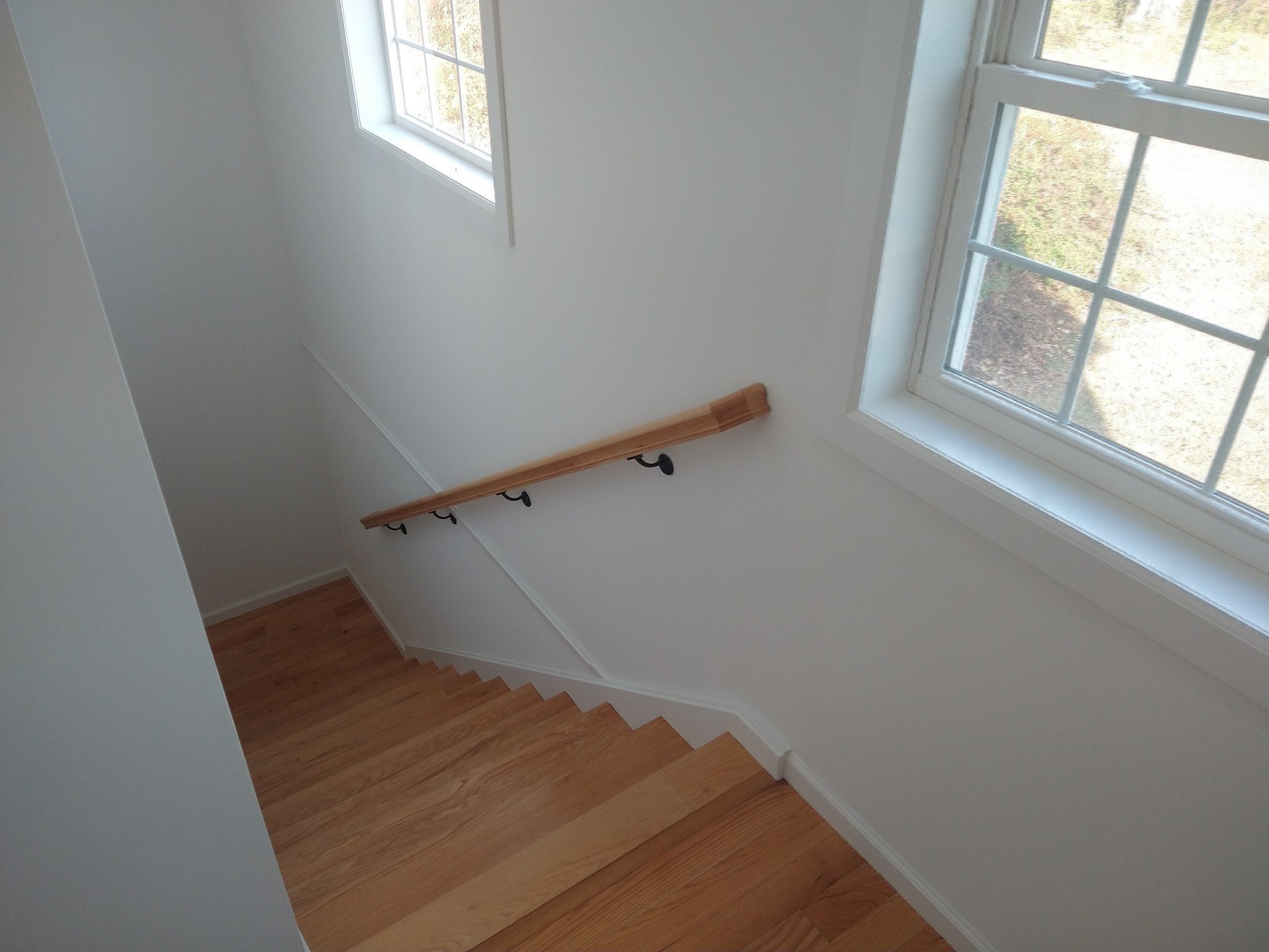 26 Russell St # B Property Photo 24