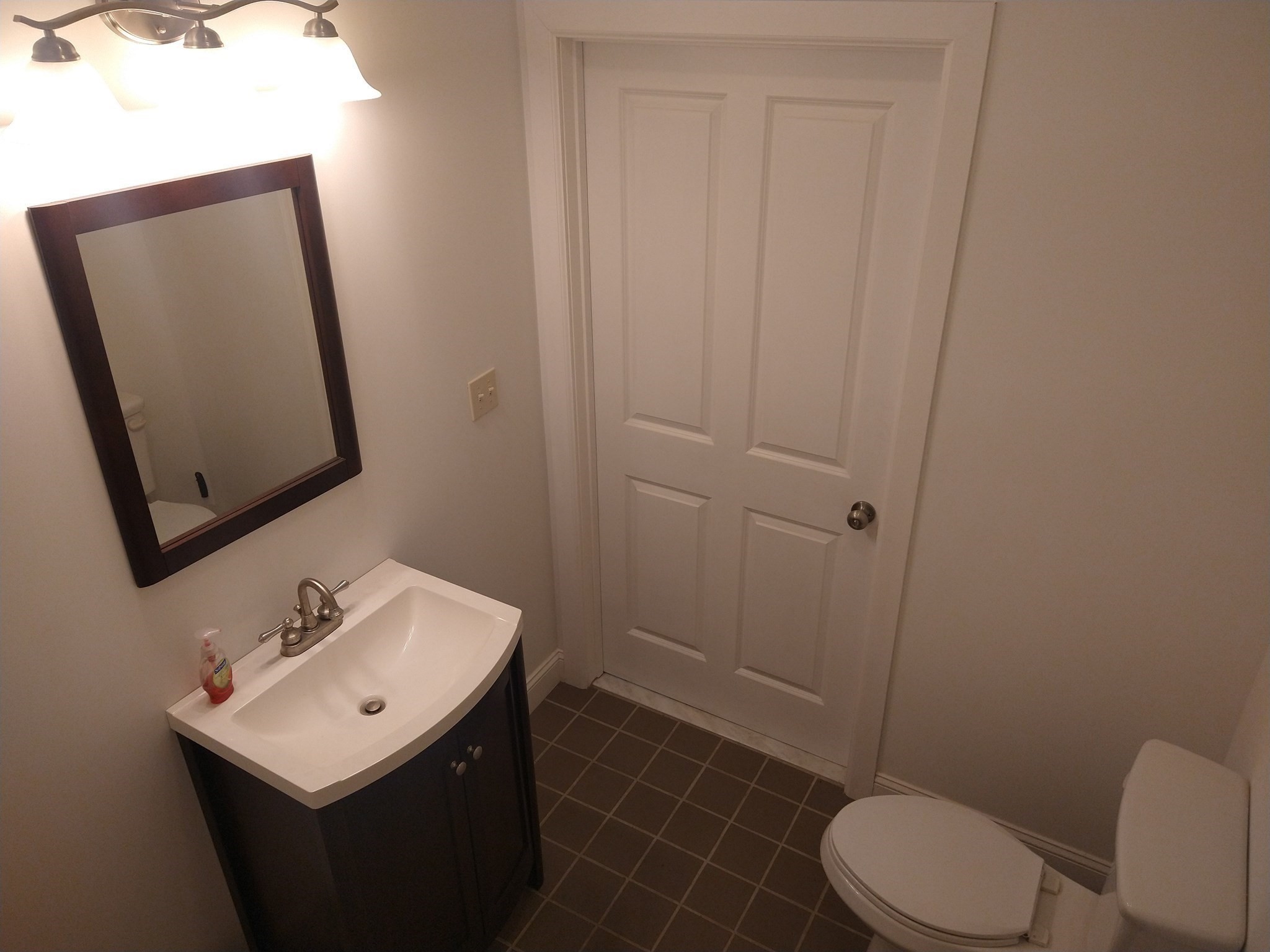 26 Russell St # B Property Photo 28
