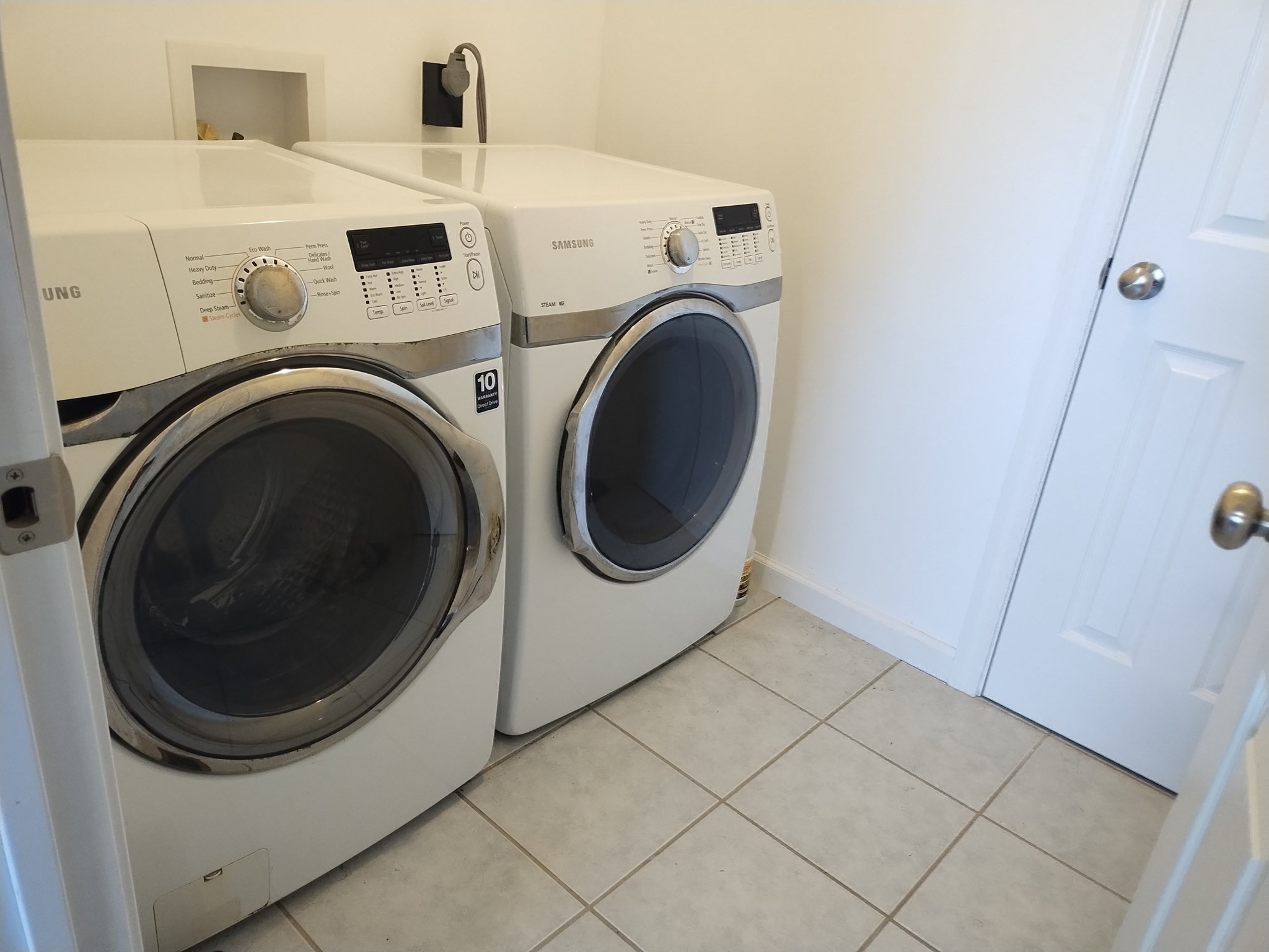 26 Russell St # B Property Photo 34