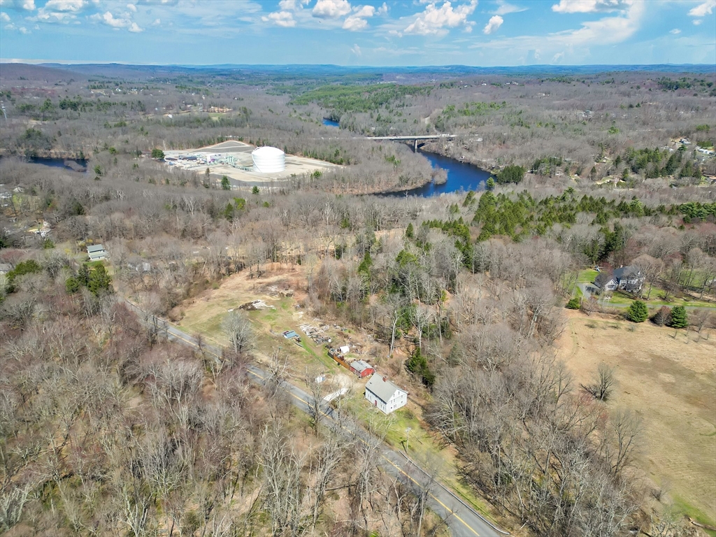 182 Mountain Rd Property Photo 6