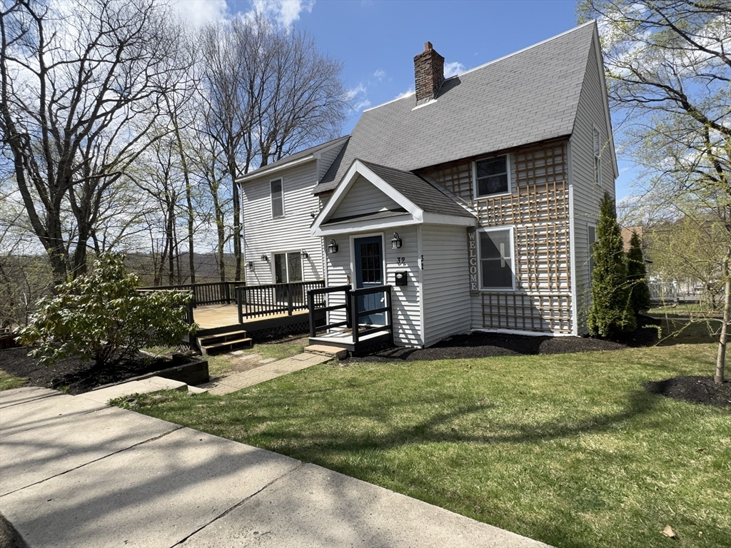 32 Heroult Rd Property Photo 1