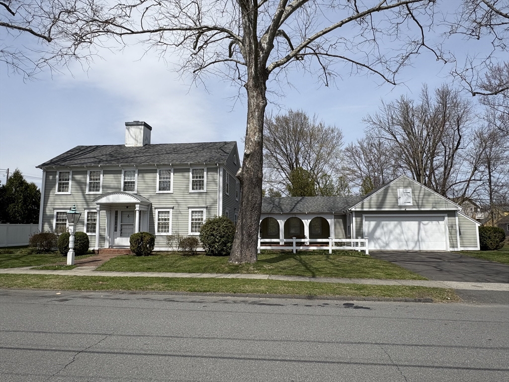 11 Smith Street Property Photo 1