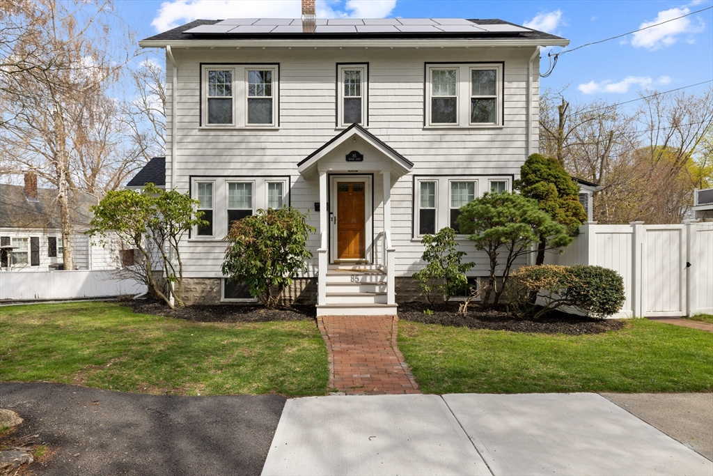Brooks Real Estate Listings Main Image