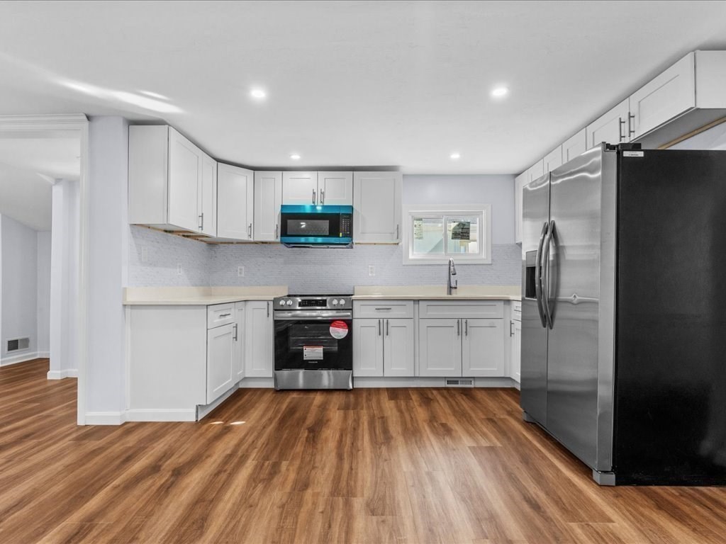 29 Orchard St Property Photo