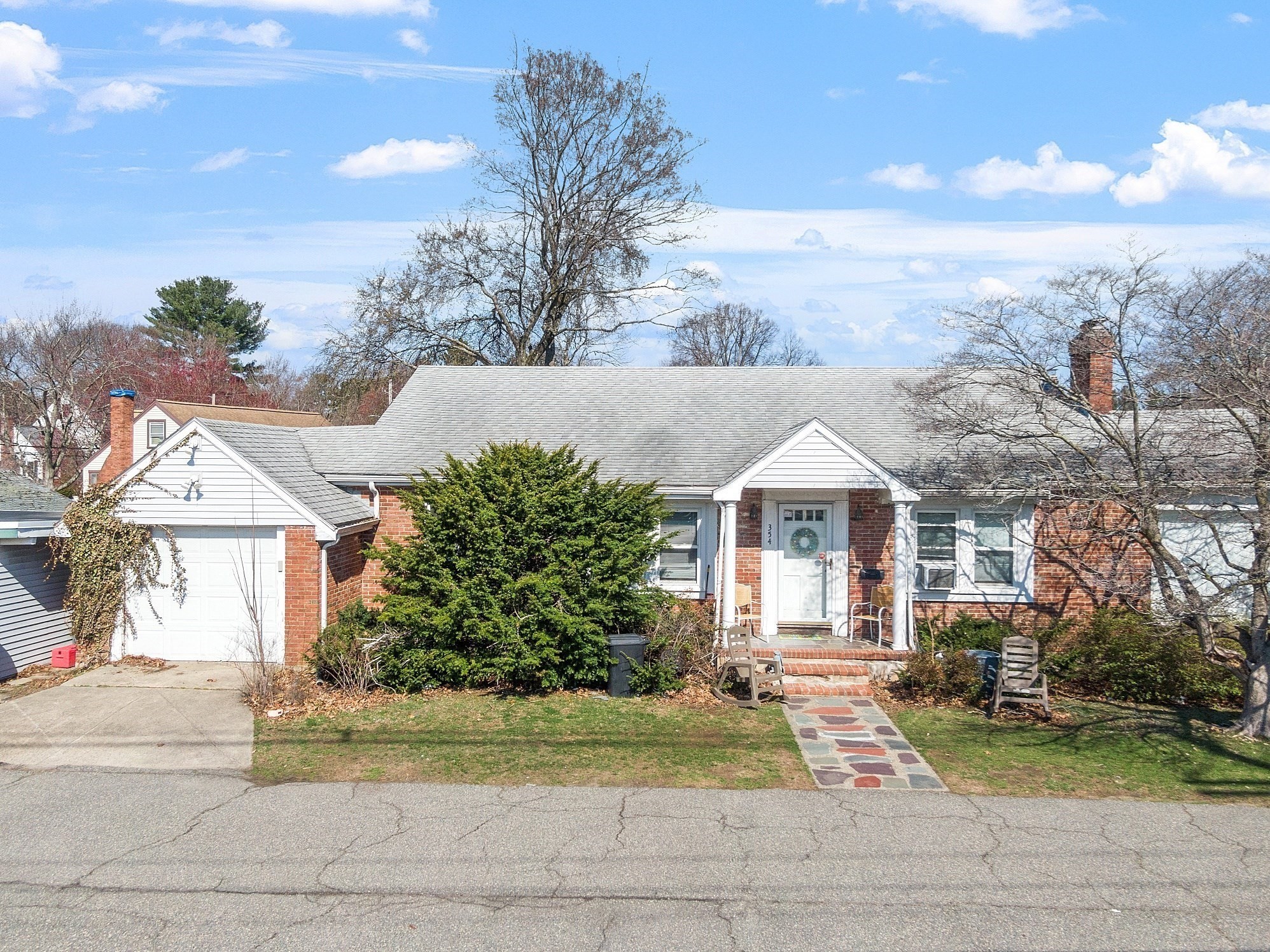 344 Broadway Property Photo 2