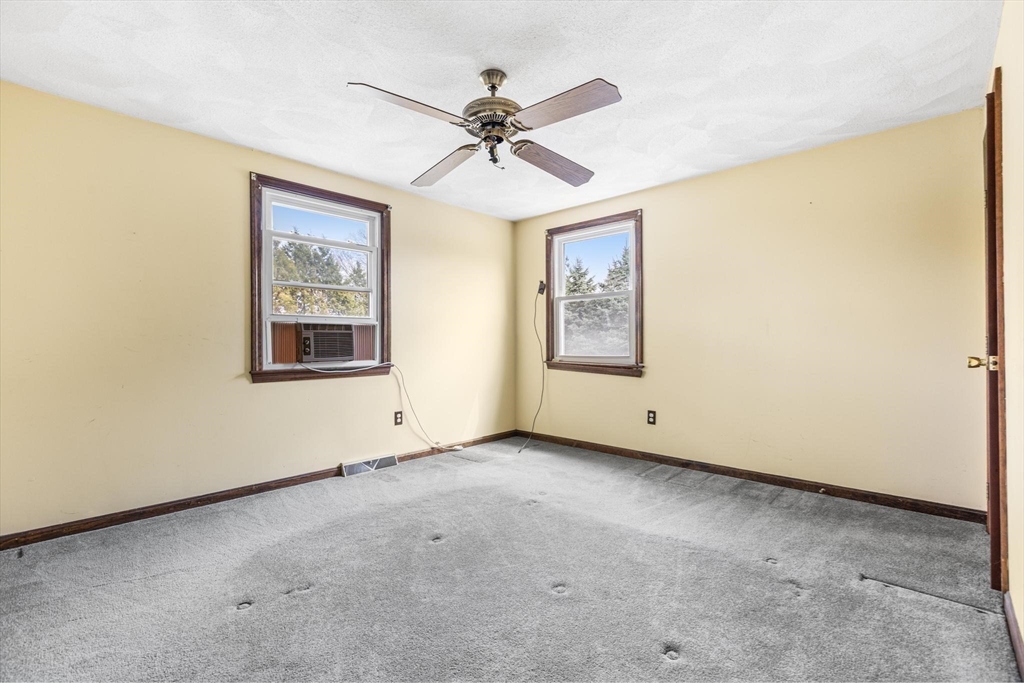 30 Wyman Rd Property Photo 16