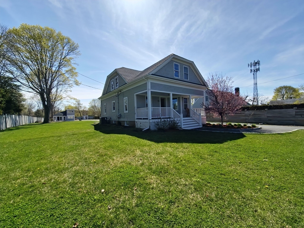 23 Old Barnstable Rd Property Photo 1