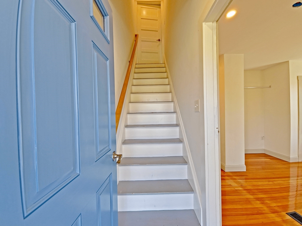 23 Old Barnstable Rd Property Photo 5