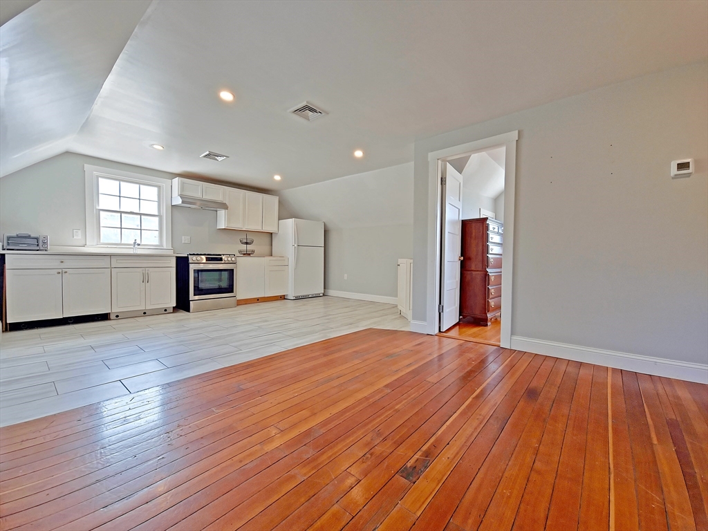 23 Old Barnstable Rd Property Photo 7