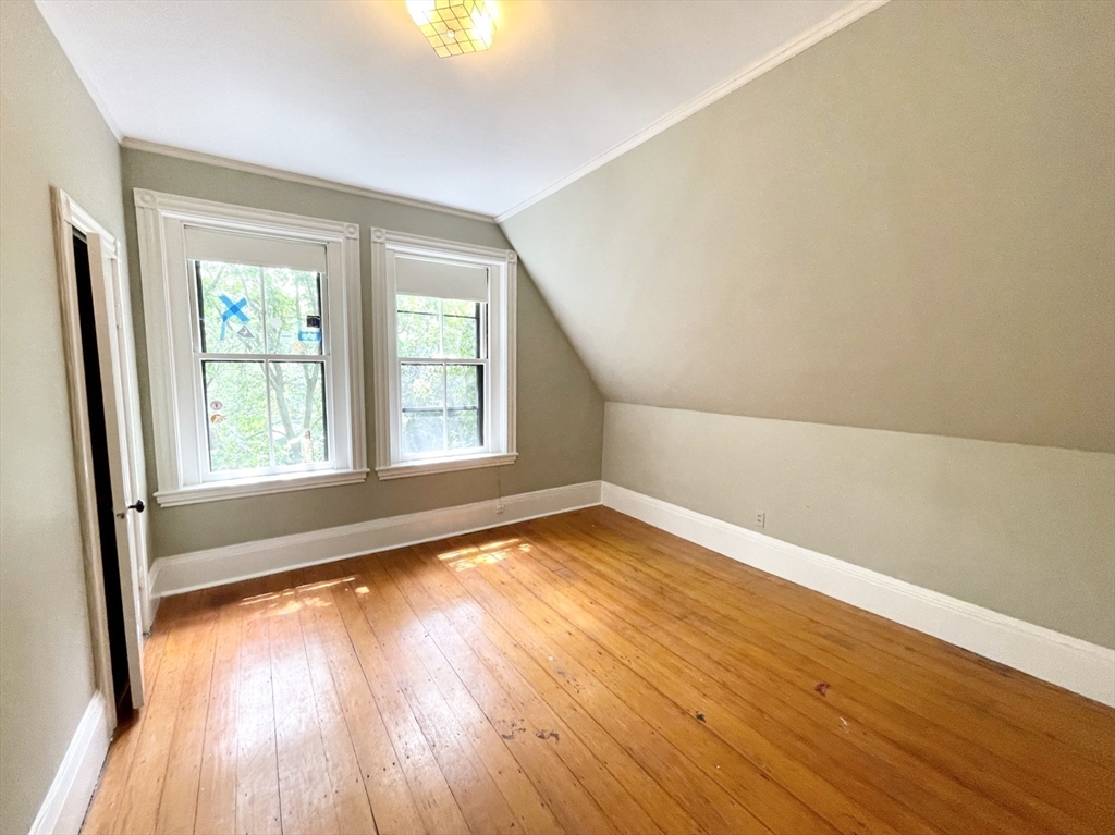 242 Walnut St Property Photo 13