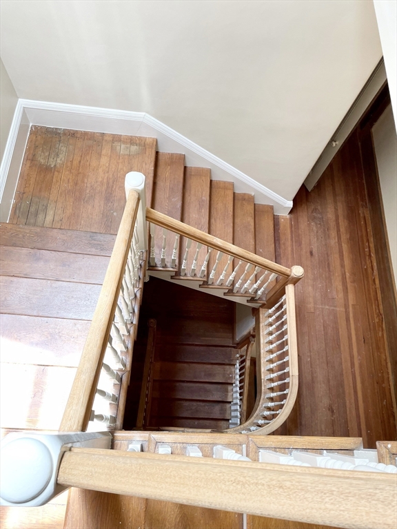 242 Walnut St Property Photo 17