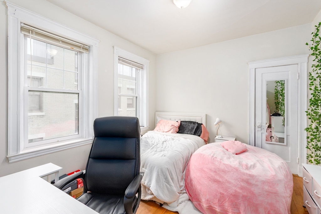 1564 Commonwealth Ave # 16 Property Photo 7