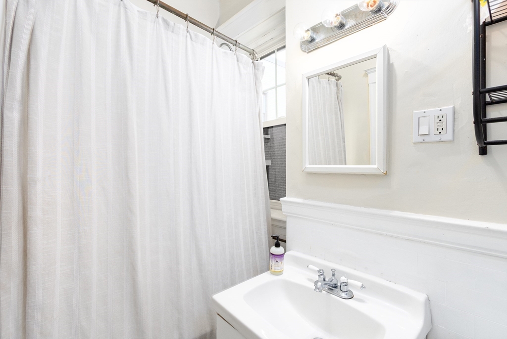 1564 Commonwealth Ave # 16 Property Photo 13