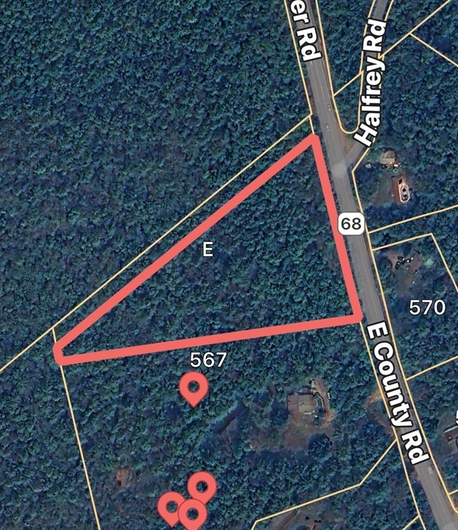 569 E County Rd Property Photo 2