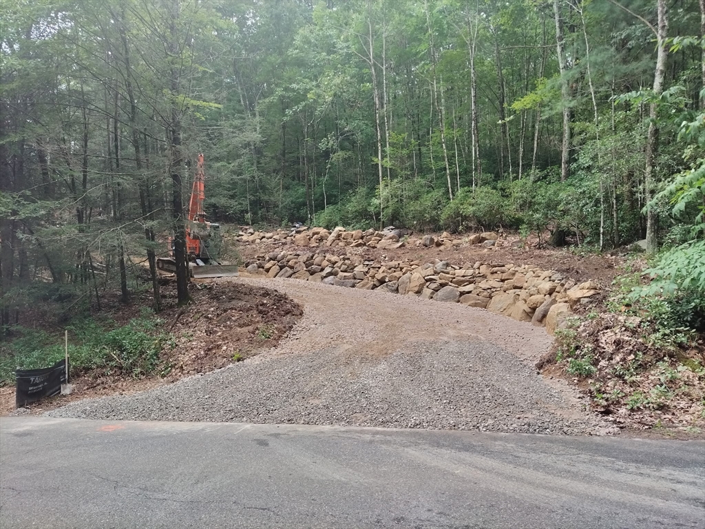 205 Cedar Swamp Road Property Photo 1