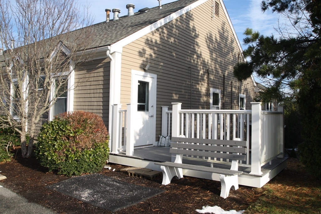681 Falmouth Rd Property Photo 1