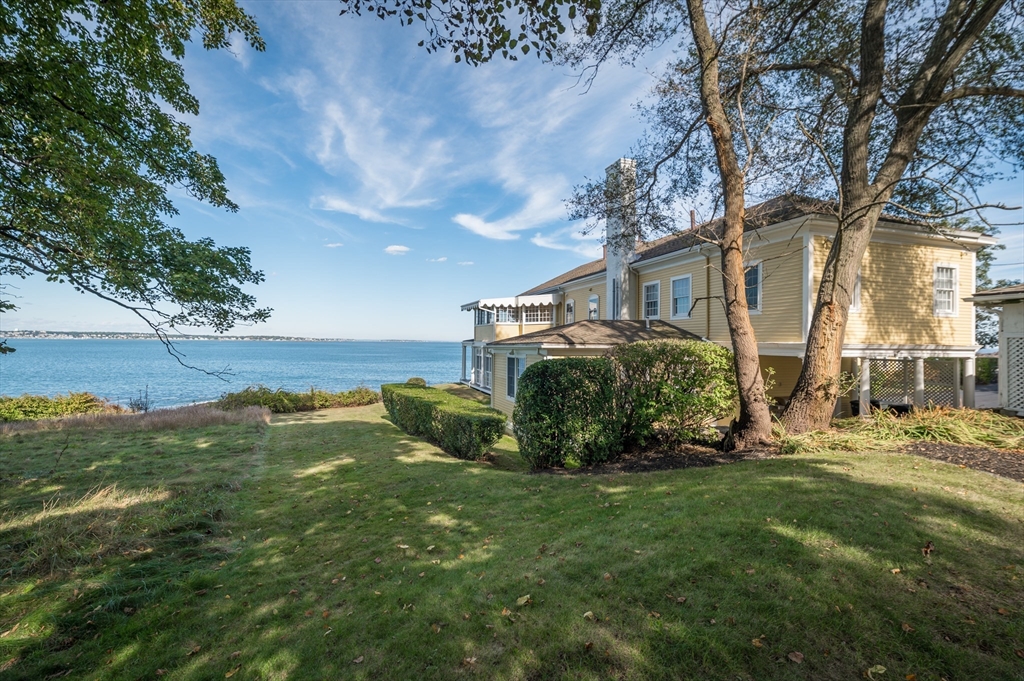 66 Ocean St Property Photo 3