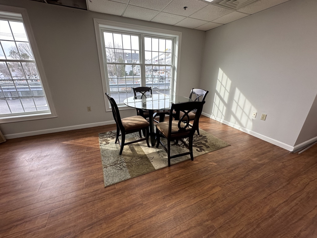 64 Holten St Property Photo 3