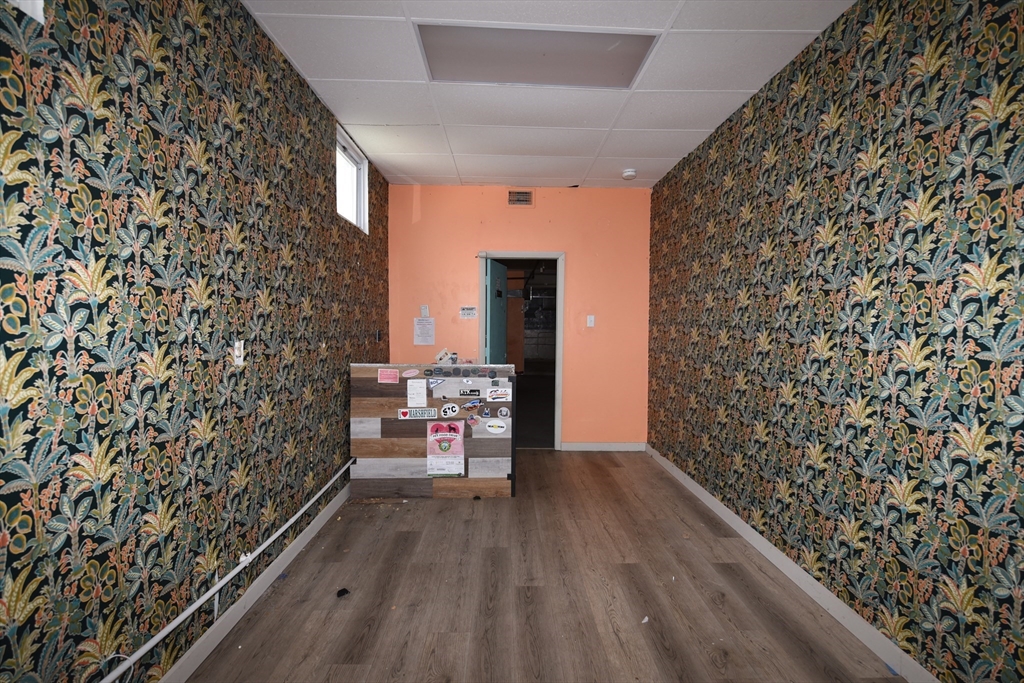 62 Beach St Property Photo 9