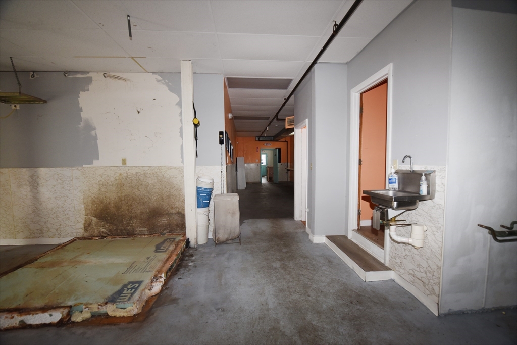 62 Beach St Property Photo 17