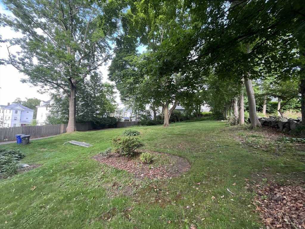 909 High Property Photo 2