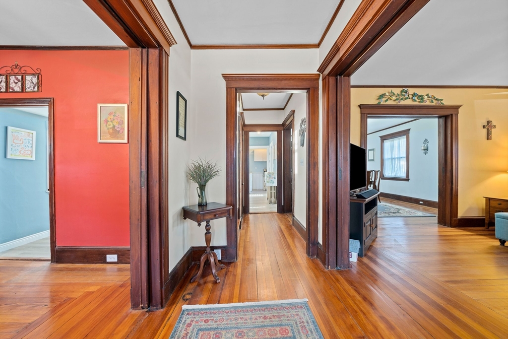 35 Hobart Ave Property Photo 2