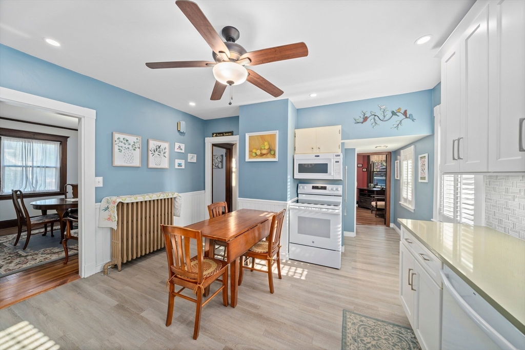 35 Hobart Ave Property Photo 5