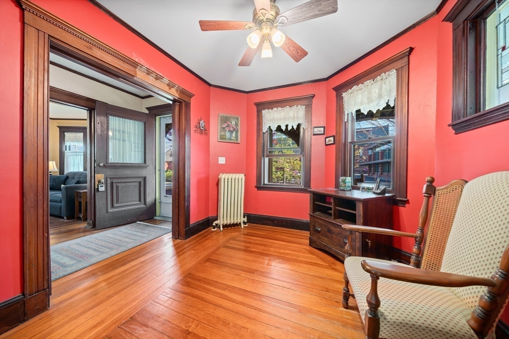 35 Hobart Ave Property Photo 12