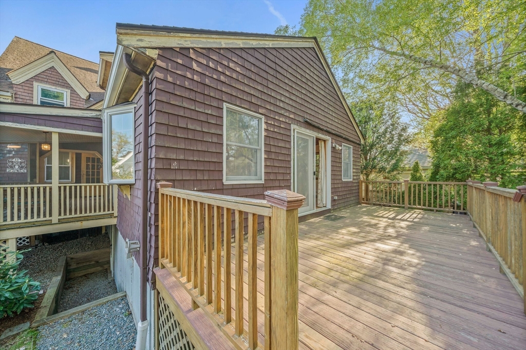 35 Hobart Ave Property Photo 34