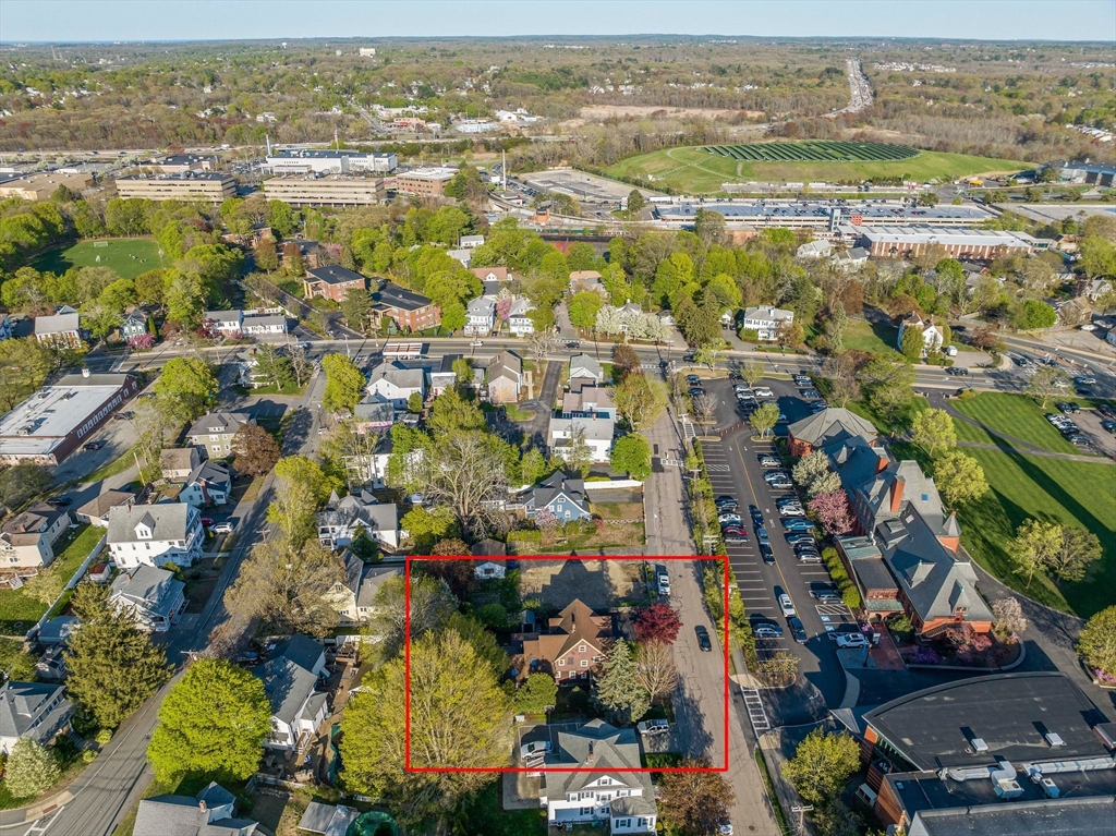 35 Hobart Ave Property Photo 40
